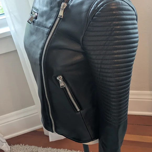 Zara Black Faux Leather Moto Jacket. - Picture 4 of 7
